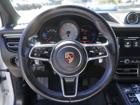 Used 2020 Porsche Macan S image 13
