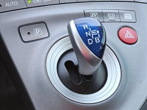 Used 2015 Toyota Prius Two image 15