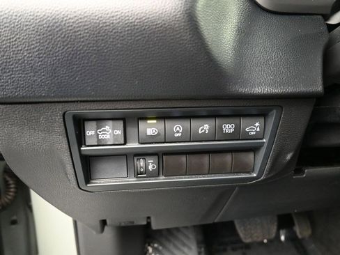 Used 2024 Toyota Tundra SR5 w/ SR5 Convenience Package RWD image 17