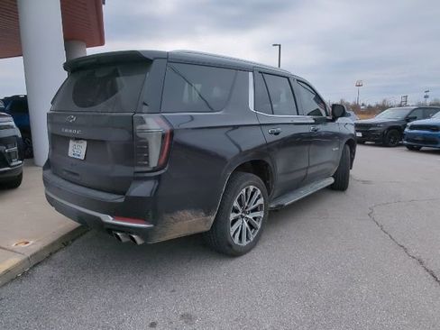 Used 2025 Chevrolet Tahoe High Country image 8