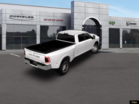 New 2026 RAM 3500 Laramie w/ Towing Technology Group AWD/4WD image 5