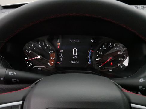 Used 2024 Jeep Compass Trailhawk image 21