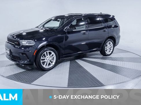 Used 2024 Dodge Durango GT AWD/4WD image 3