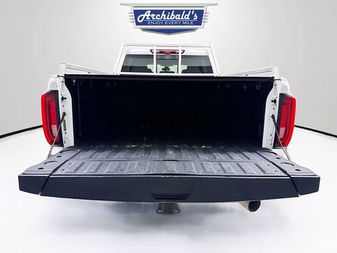 Used 2023 GMC Sierra 3500 Denali w/ Denali Ultimate Package image 24