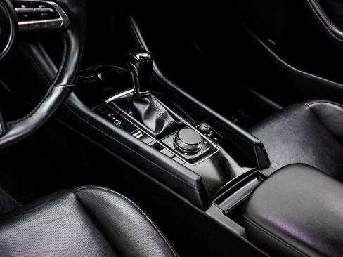 Used 2022 MAZDA MAZDA3 s image 16