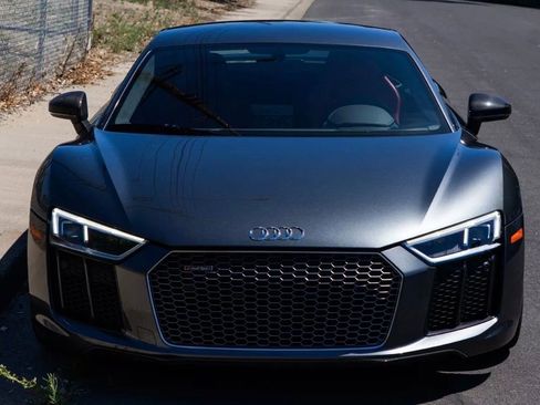 Used 2018 Audi R8 V10 plus AWD/4WD image 31