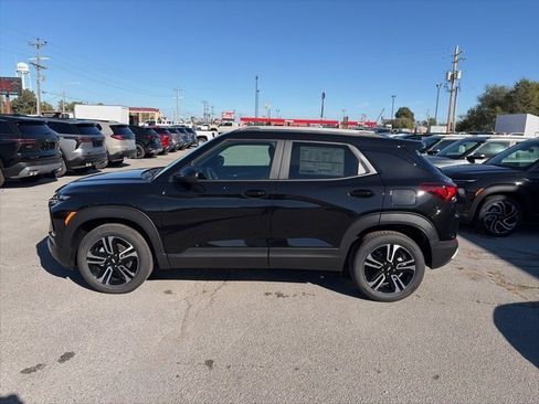 New 2026 Chevrolet TrailBlazer LT w/ Convenience Package image 3