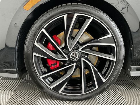 Used 2024 Volkswagen GTI Autobahn image 36