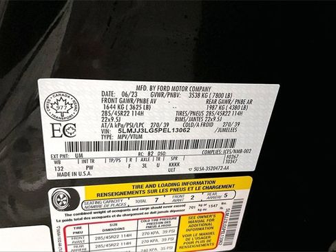 Used 2023 Lincoln Navigator L Reserve w/ Equipment Group 201A image 37