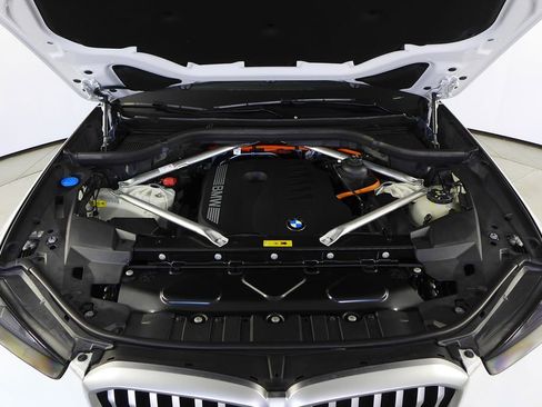 Certified 2024 BMW X5 xDrive50e w/ Parking Assistance Package image 6