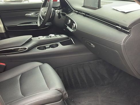 Used 2025 Genesis GV70 2.5T image 33