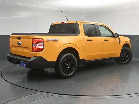 Certified 2022 Ford Maverick XLT w/ Equipment Group 300A Standard image 7