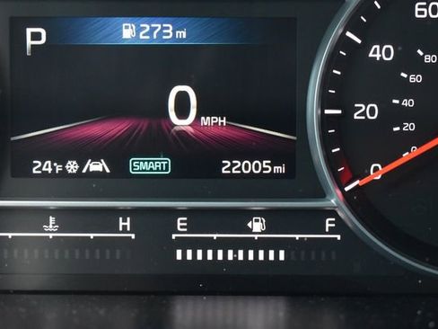 Used 2023 Kia Sorento X-Line EX image 17