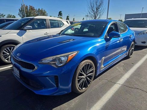 Used 2018 Kia Stinger Sedan 4D image 1