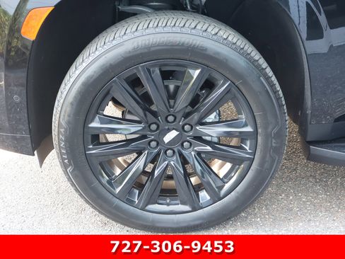 Used 2023 Cadillac Escalade ESV Sport w/ Touring Package image 14