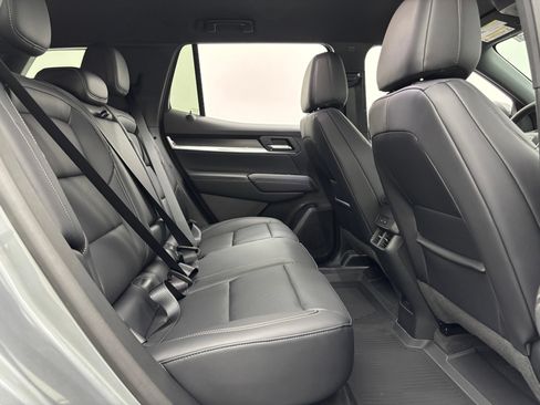 New 2027 GMC Terrain Elevation w/ Elevation Premium Package FWD image 36