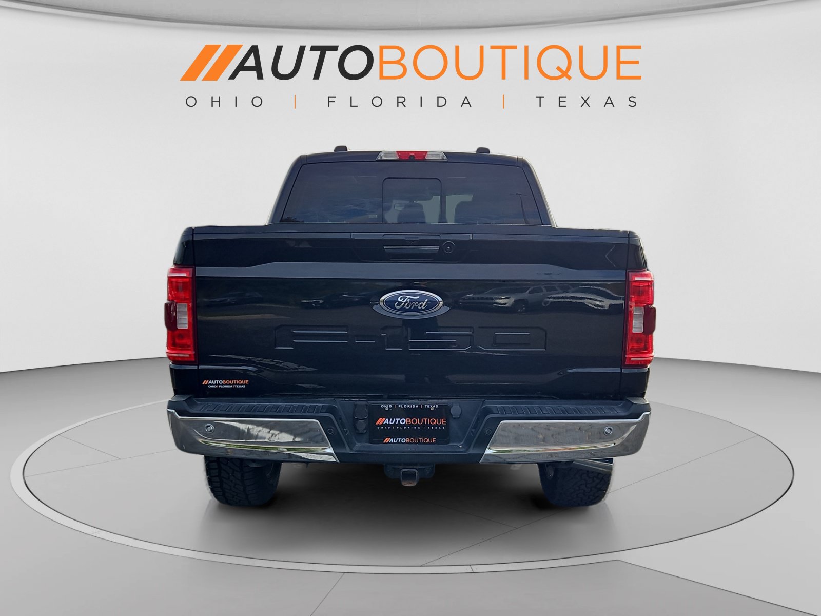 Used 2021 Ford F150 XLT w/ Equipment Group 302A High AWD/4WD image 4