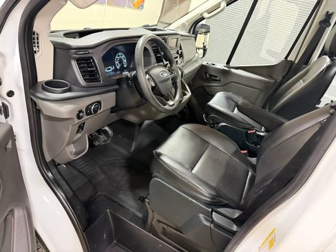 Used 2023 Ford Transit 350 Medium Roof AWD image 43