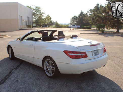Used 2012 Mercedes-Benz E 350 Cabriolet image 4