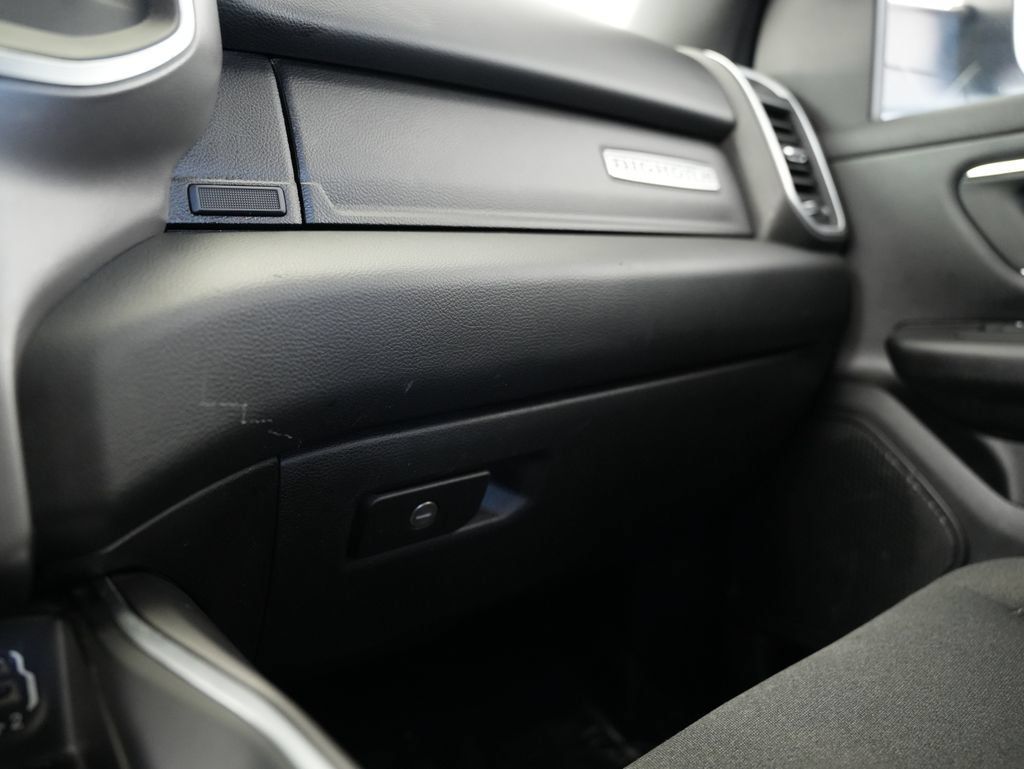 Used 2019 RAM 1500 Big Horn AWD/4WD image 49