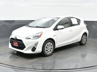 Used 2016 Toyota Prius C One video 2