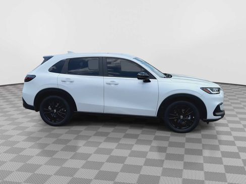 New 2027 Honda HR-V Sport image 9