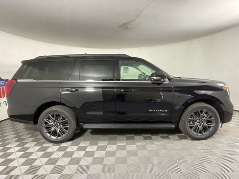 New 2027 Ford Expedition Platinum RWD image 2