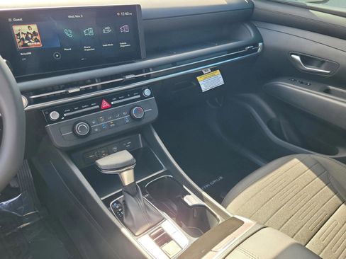 New 2026 Hyundai Santa Cruz SE image 10