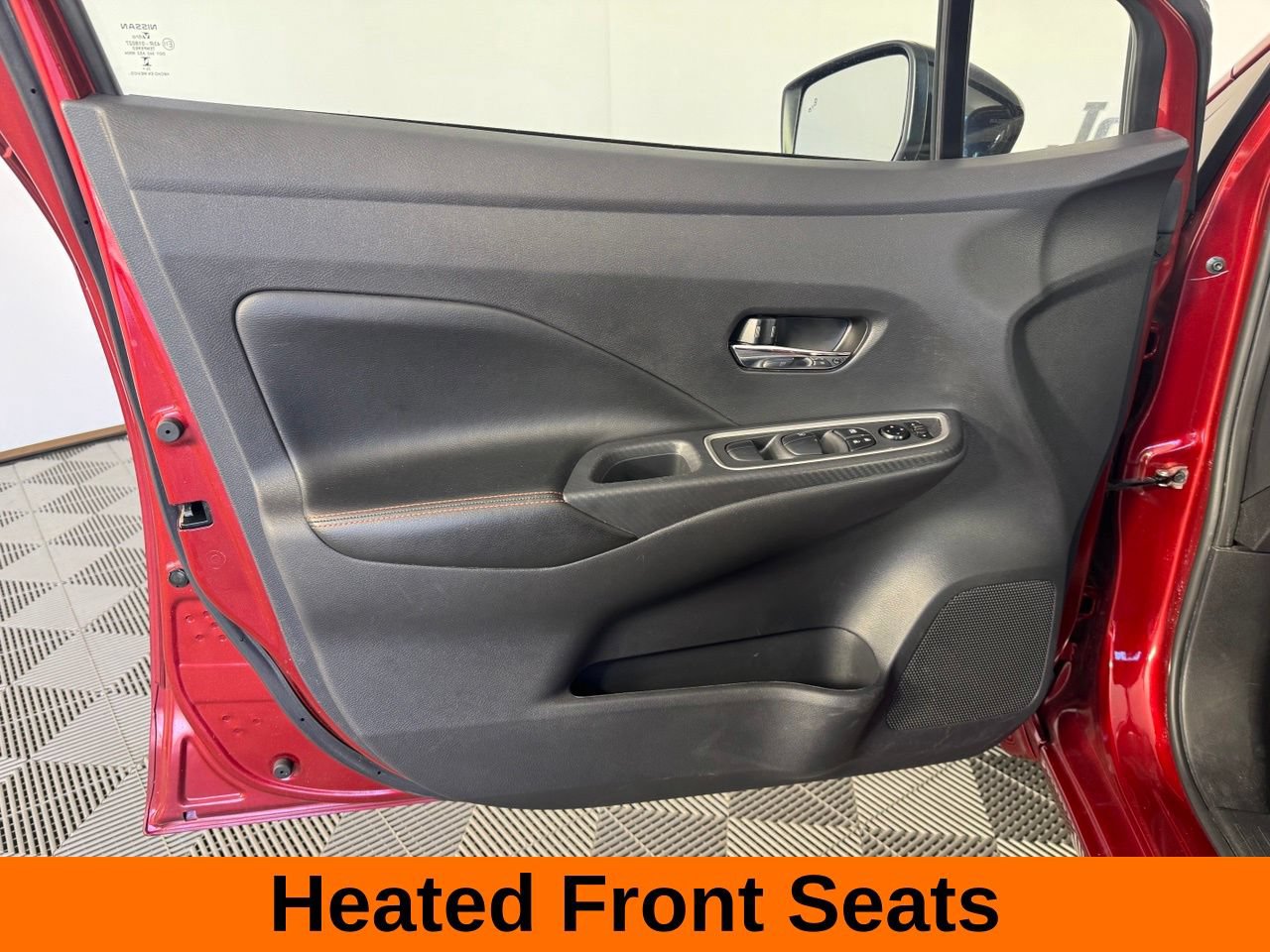 Used 2025 Nissan Versa SR w/ Trunk Package FWD image 11