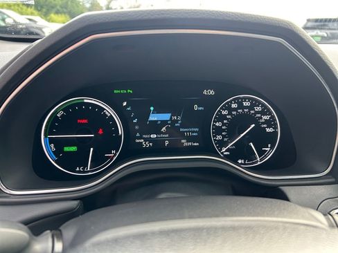 Used 2022 Toyota Avalon Limited w/ Advanced Safety Package image 16