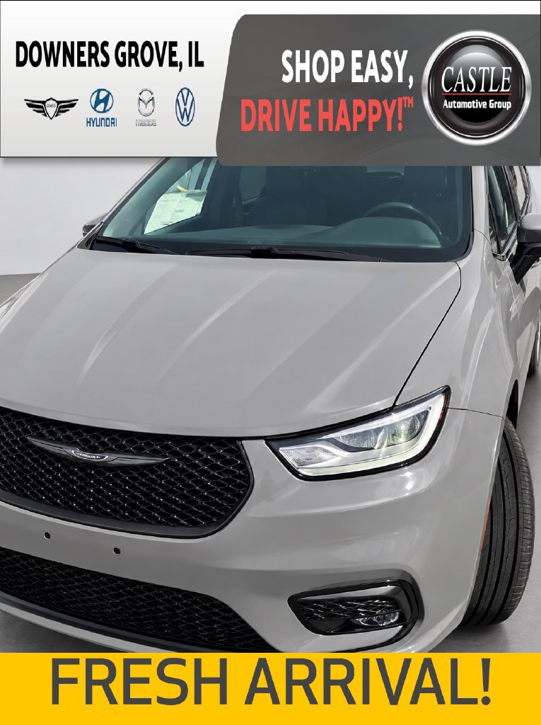 Used 2023 Chrysler Pacifica Touring-L w/ S Appearance Package AWD/4WD image 1