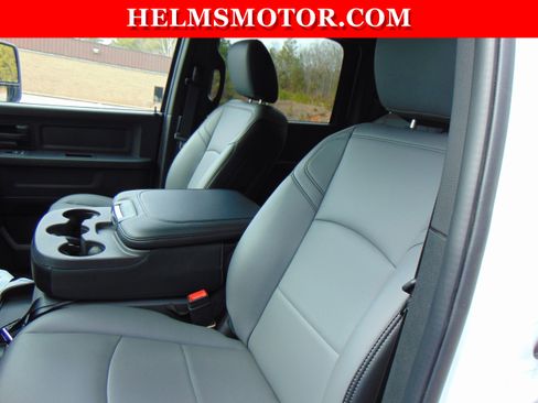 New 2026 RAM 3500 Tradesman AWD/4WD image 53