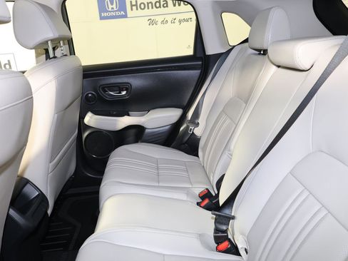 New 2026 Honda HR-V EX-L image 23