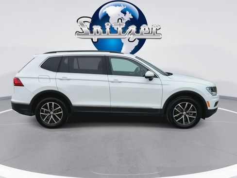 Used 2021 Volkswagen Tiguan SE image 10
