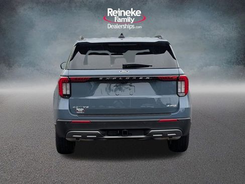 New 2026 Ford Explorer Active w/ Active Comfort Package AWD/4WD image 6