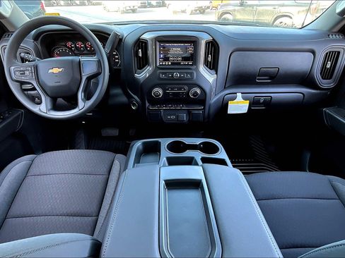 New 2025 Chevrolet Silverado 1500 Custom image 5