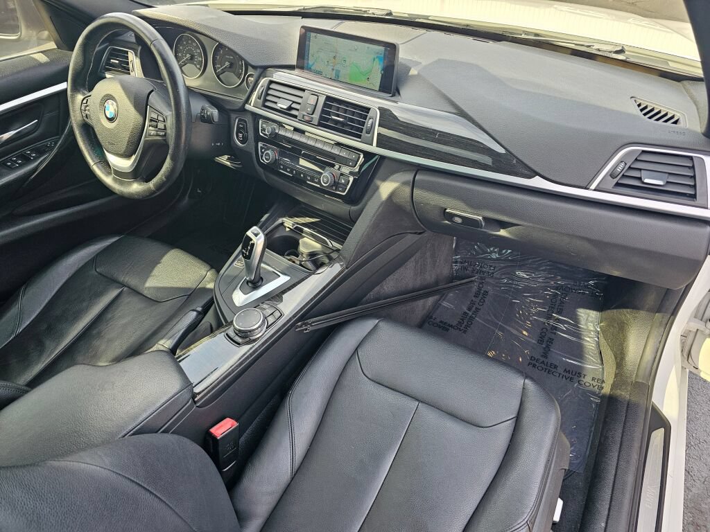 Used 2016 BMW 328i xDrive Sedan AWD/4WD image 11