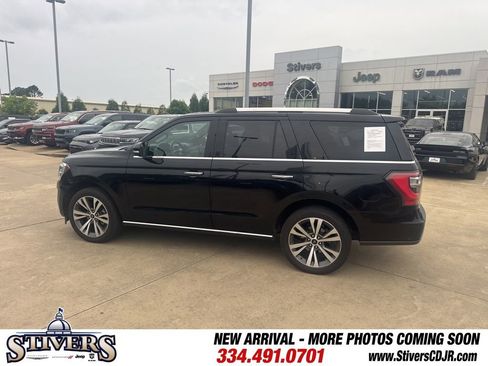 Used 2020 Ford Expedition Limited w/ Equipment Group 302A AWD/4WD image 6