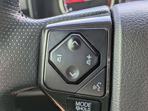Used 2023 Toyota 4Runner TRD Off-Road Premium w/ Moonroof Package AWD/4WD image 23