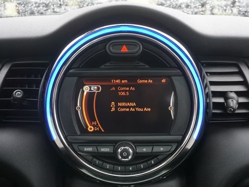 Used 2017 MINI Cooper S FWD image 9