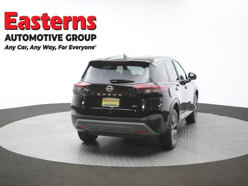 Used 2023 Nissan Rogue SV FWD image 39