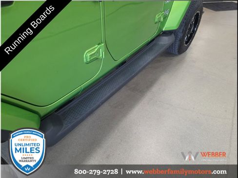 Used 2018 Jeep Wrangler Unlimited Sahara w/ LED Lighting Group AWD/4WD image 7