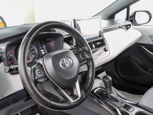 Used 2020 Toyota Corolla SE FWD image 22
