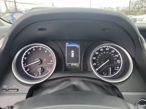 Used 2024 Toyota Camry LE w/ Convenience Package image 17