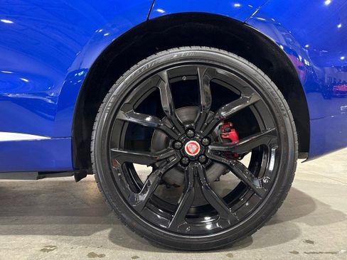 Used 2019 Jaguar F-PACE S image 15