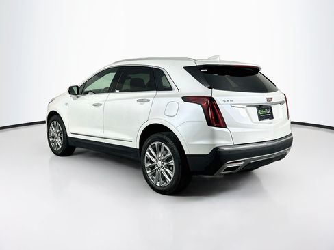 Used 2022 Cadillac XT5 Premium Luxury FWD image 5