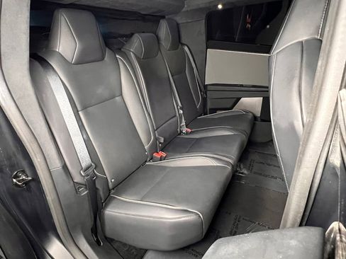 Used 2024 Tesla Cybertruck Cyberbeast AWD/4WD image 23