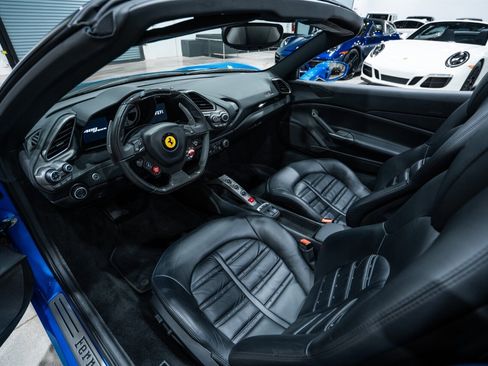 Used 2017 Ferrari 488 Spider RWD image 23