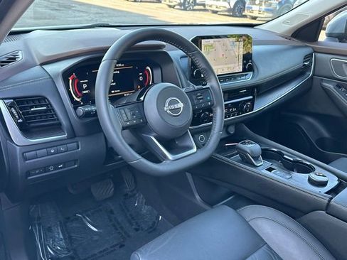 Used 2023 Nissan Rogue Platinum w/ Platinum Premium Package image 33