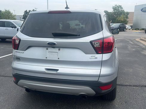 Used 2019 Ford Escape SE AWD/4WD image 6